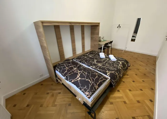 Fantastic-inn - Ns38 وارسو