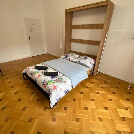 Fantastic-inn - Ns38 * Varşova