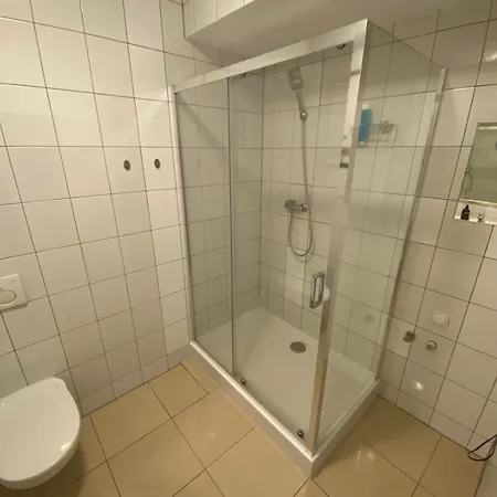 Fantastic-inn - Ns38 * Varşova